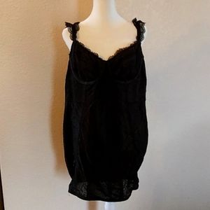 Torrid size 1 black bustier